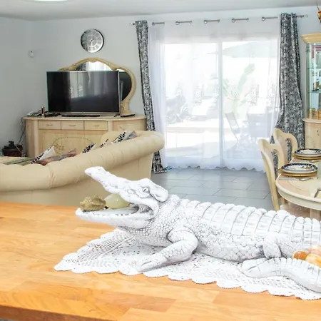 Familiale Avec Piscine Au Cres Proche Montpellier Villa Le Crès